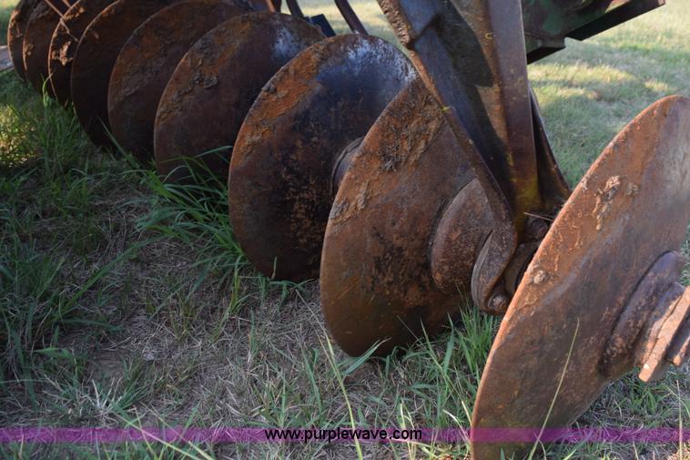 image for item L5815 John Deere 331 disk