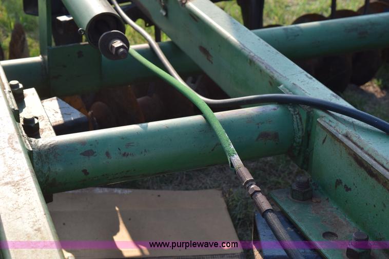 image for item L5815 John Deere 331 disk