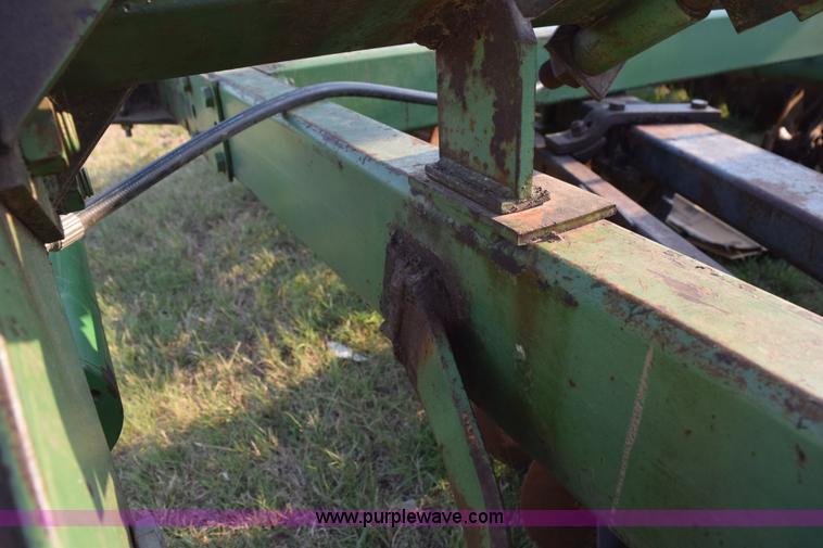 image for item L5815 John Deere 331 disk