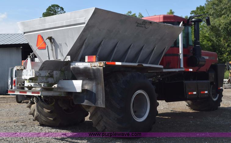 image for item L5847 2002 Case IH Titan FLX3300B self-propelled dry spreader applicator