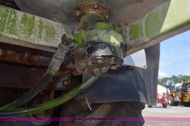 image for item L5847 2002 Case IH Titan FLX3300B self-propelled dry spreader applicator