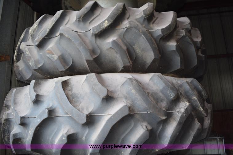 image for item L5847 2002 Case IH Titan FLX3300B self-propelled dry spreader applicator