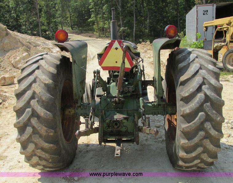 image for item R9431 John Deere 2030D tractor