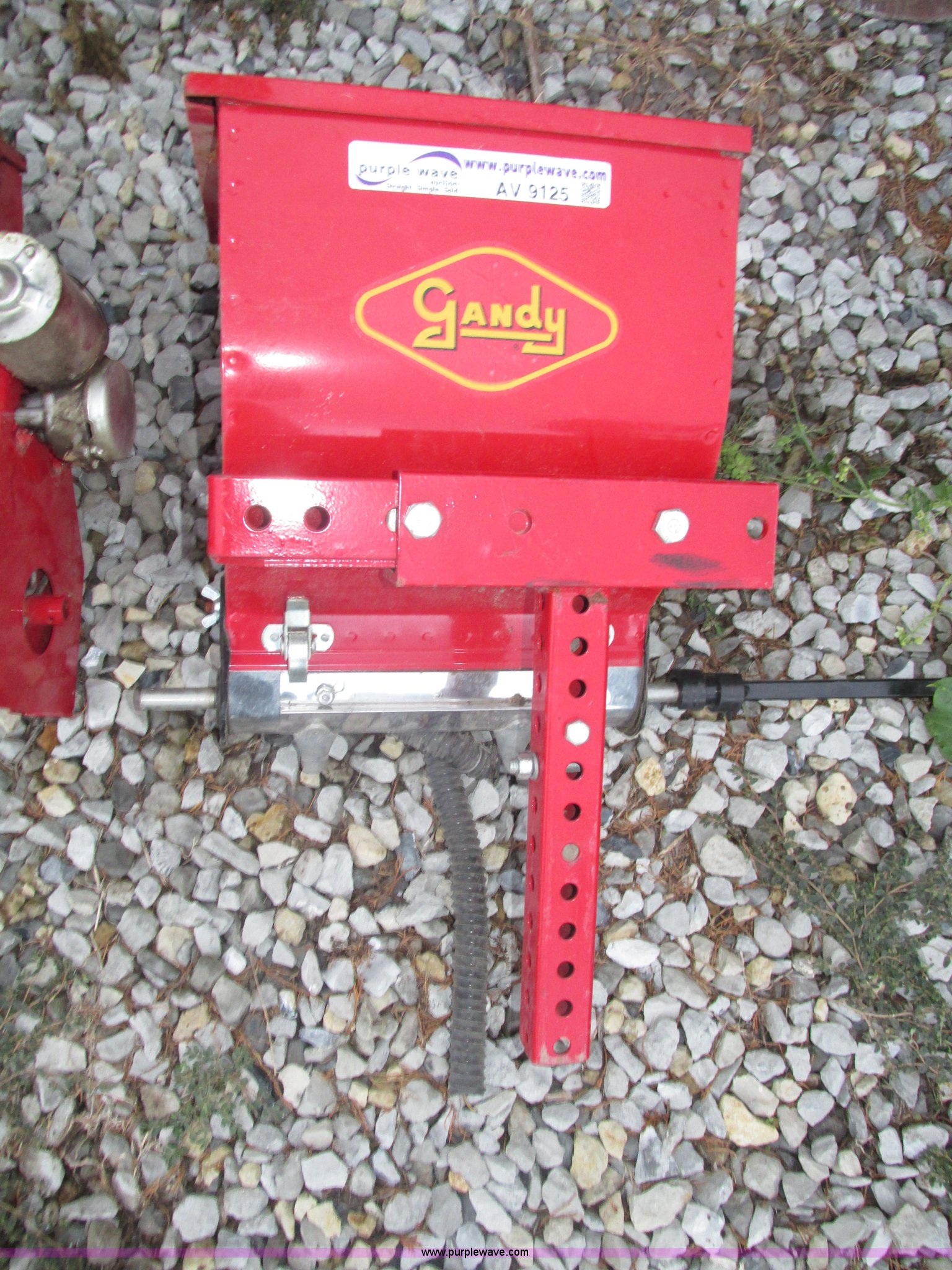 (4) Gandy M902EM row applicators in Beatrice, NE | Item AV9125 sold ...