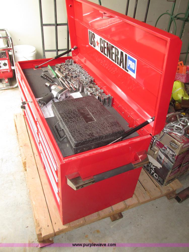 image for item AV9096 U.S. General Pro eight drawer toolbox