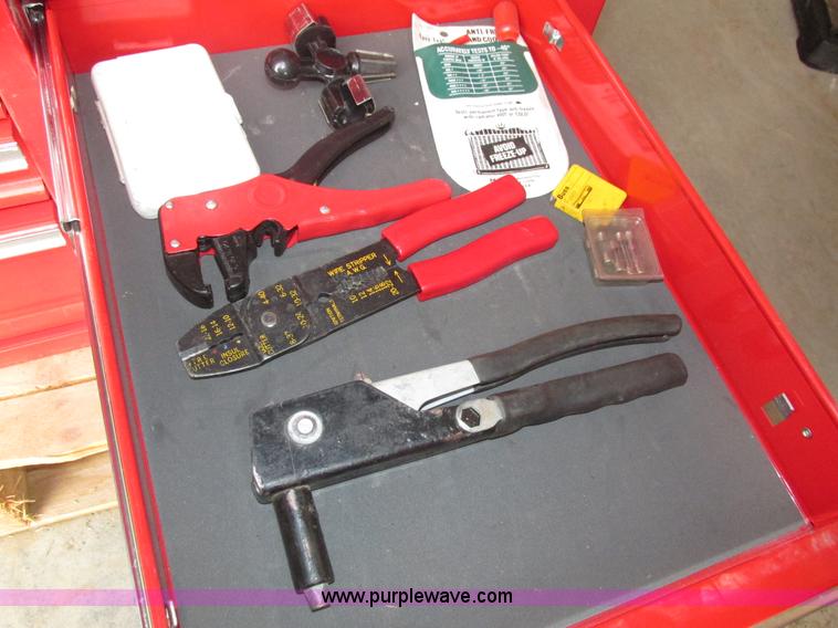 image for item AV9096 U.S. General Pro eight drawer toolbox