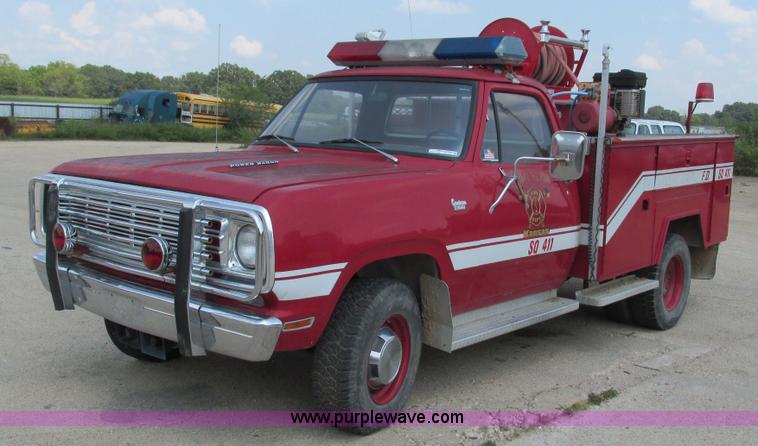 image for item AY9761 1976 Dodge Custom 200 Power Wagon fire truck
