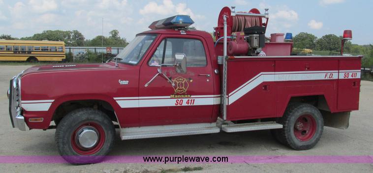 image for item AY9761 1976 Dodge Custom 200 Power Wagon fire truck