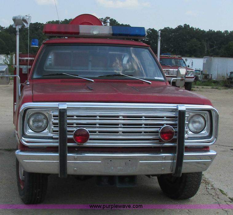 image for item AY9761 1976 Dodge Custom 200 Power Wagon fire truck