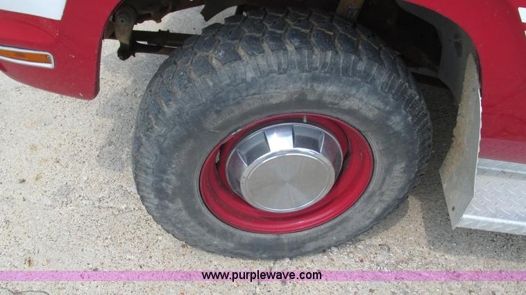 image for item AY9761 1976 Dodge Custom 200 Power Wagon fire truck