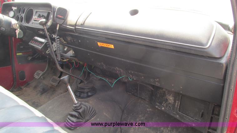 image for item AY9761 1976 Dodge Custom 200 Power Wagon fire truck