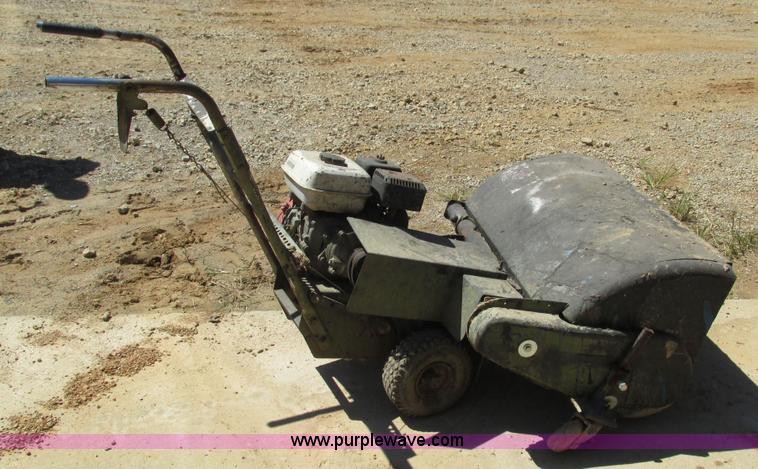 image for item AY9801 Sweepster broom