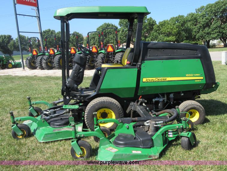 image for item AZ9057 2009 John Deere 1600 Series II wide area mower