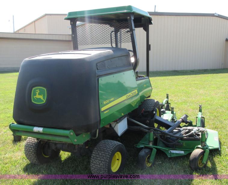 image for item AZ9057 2009 John Deere 1600 Series II wide area mower