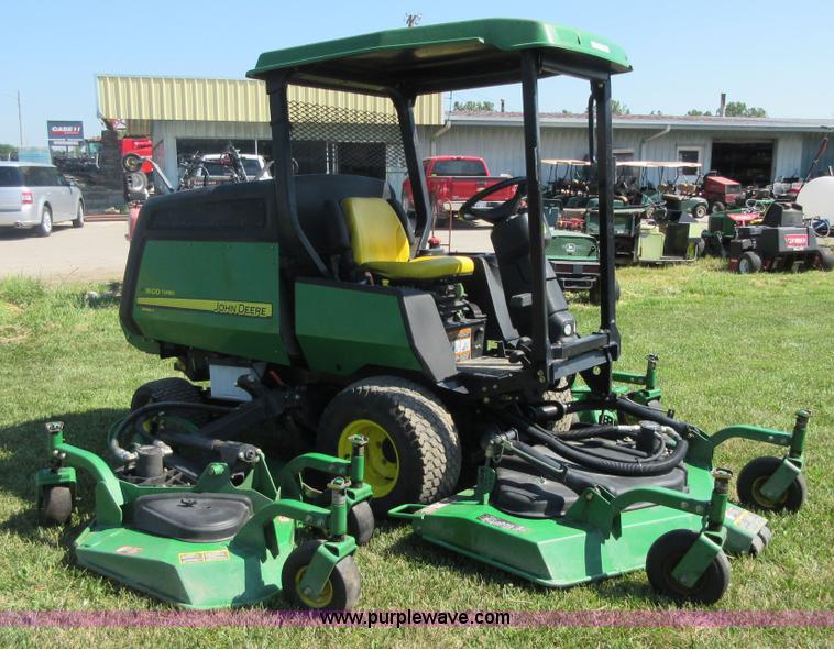 image for item AZ9057 2009 John Deere 1600 Series II wide area mower