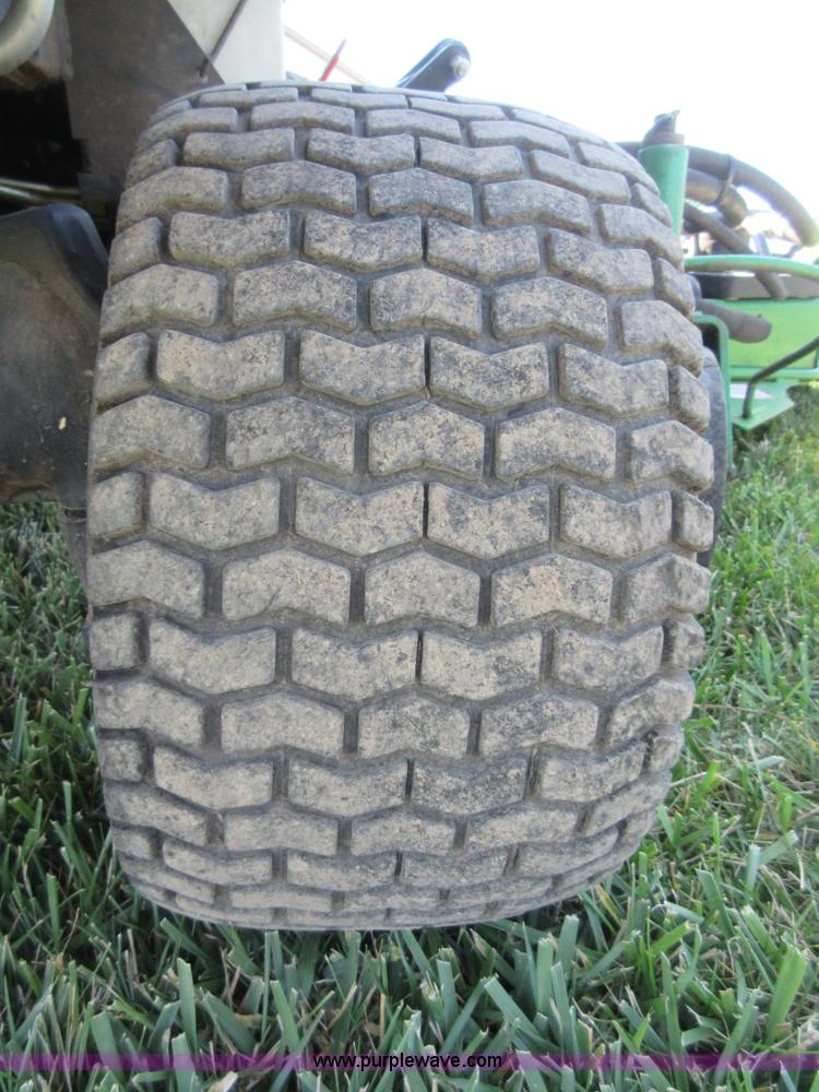 image for item AZ9057 2009 John Deere 1600 Series II wide area mower