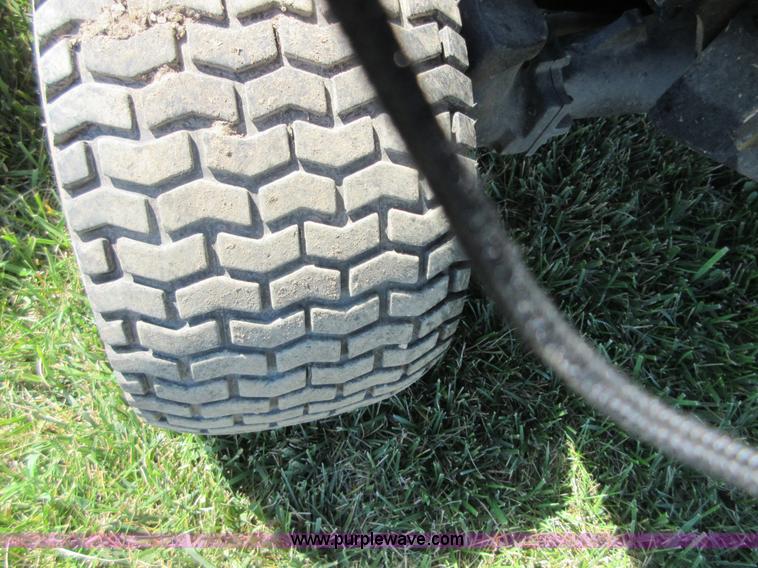 image for item AZ9057 2009 John Deere 1600 Series II wide area mower