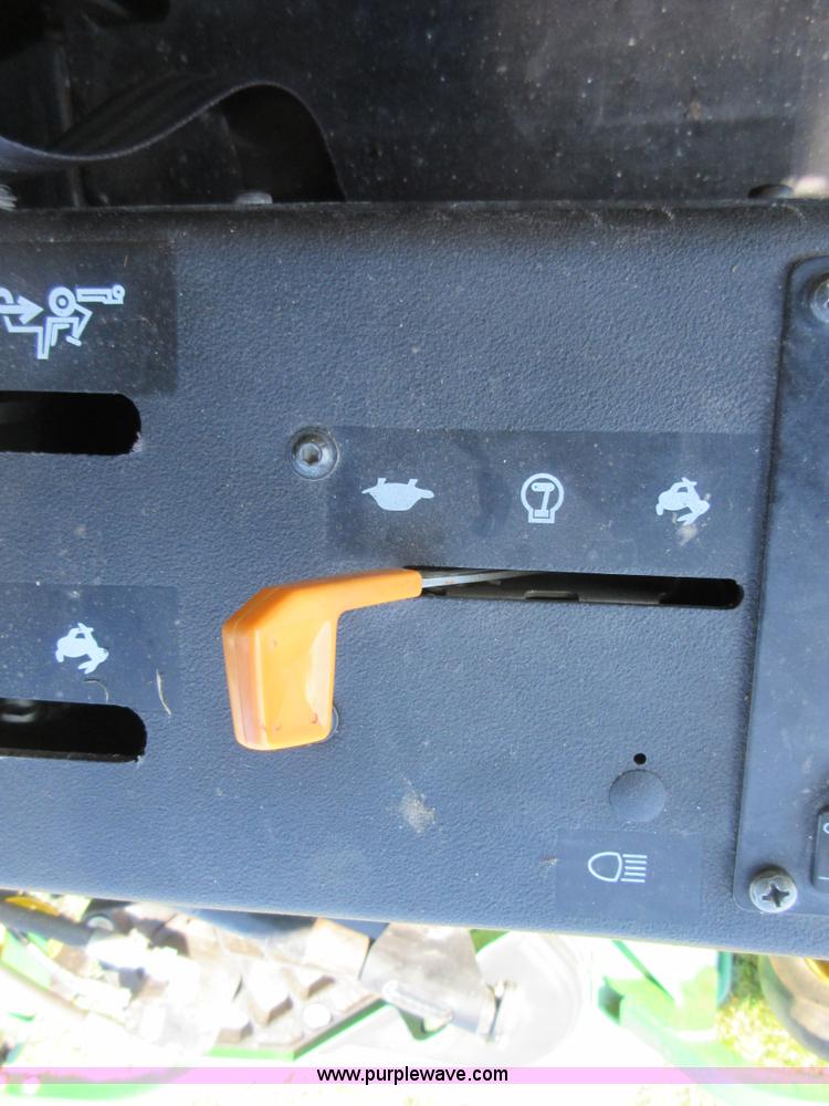 image for item AZ9057 2009 John Deere 1600 Series II wide area mower