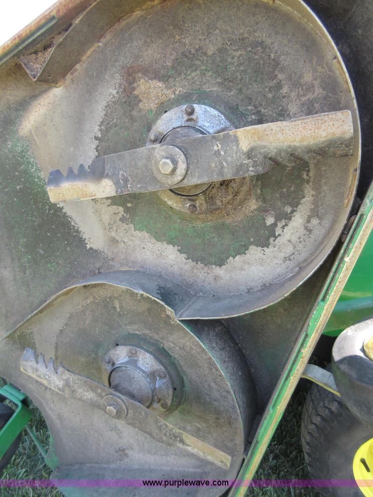 image for item AZ9057 2009 John Deere 1600 Series II wide area mower