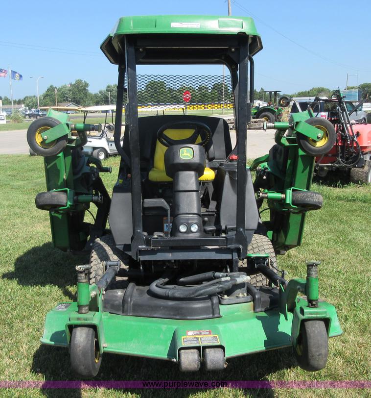 image for item AZ9057 2009 John Deere 1600 Series II wide area mower