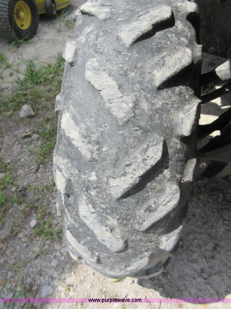 image for item AZ9117 2010 Yamaha Grizzley ATV