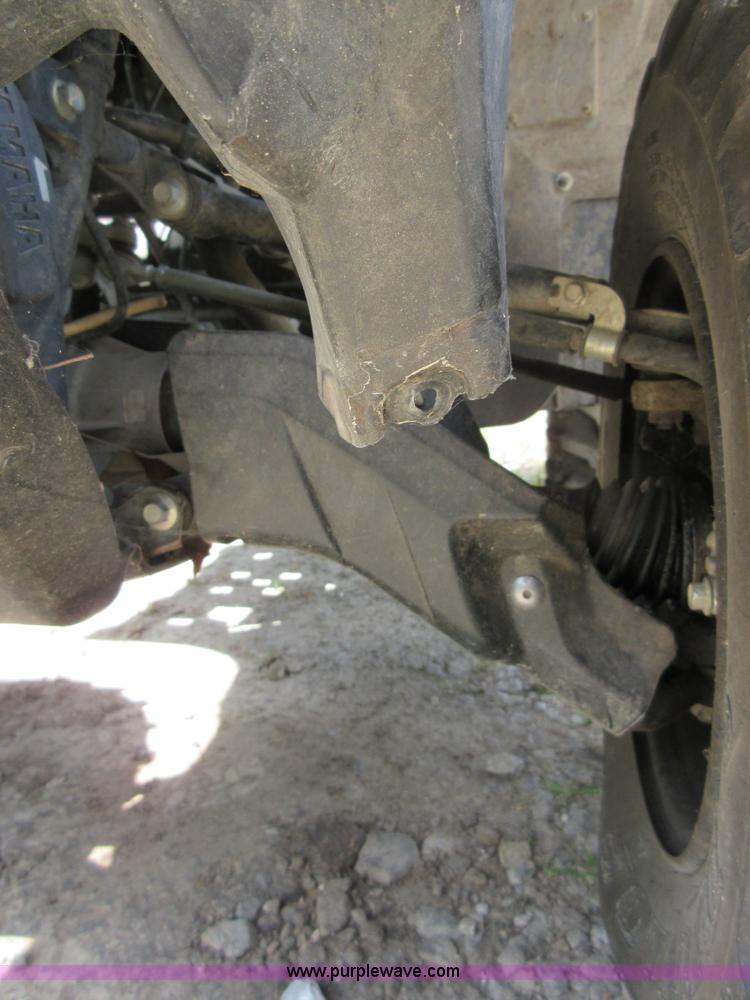 image for item AZ9117 2010 Yamaha Grizzley ATV