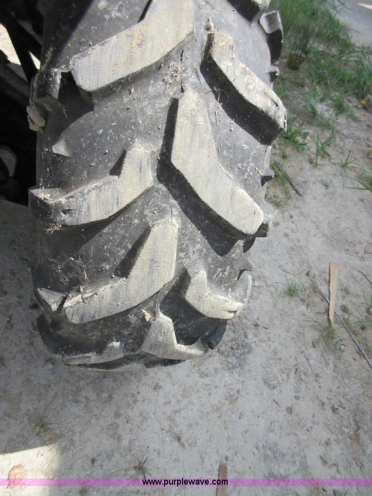 image for item AZ9117 2010 Yamaha Grizzley ATV