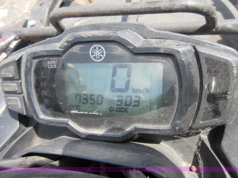 image for item AZ9117 2010 Yamaha Grizzley ATV