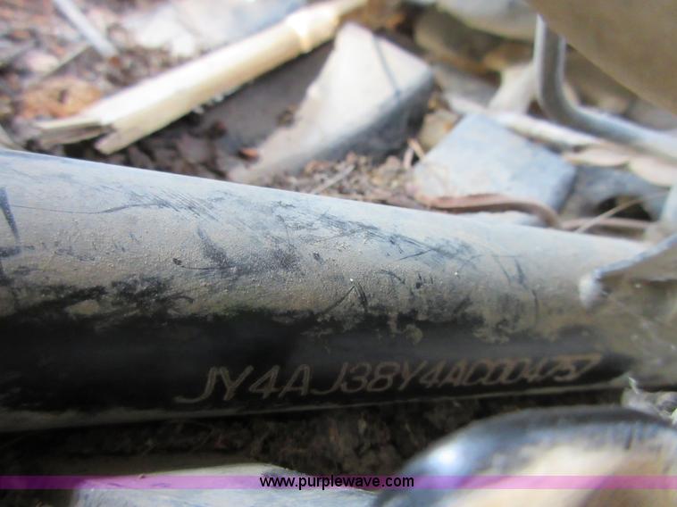 image for item AZ9117 2010 Yamaha Grizzley ATV