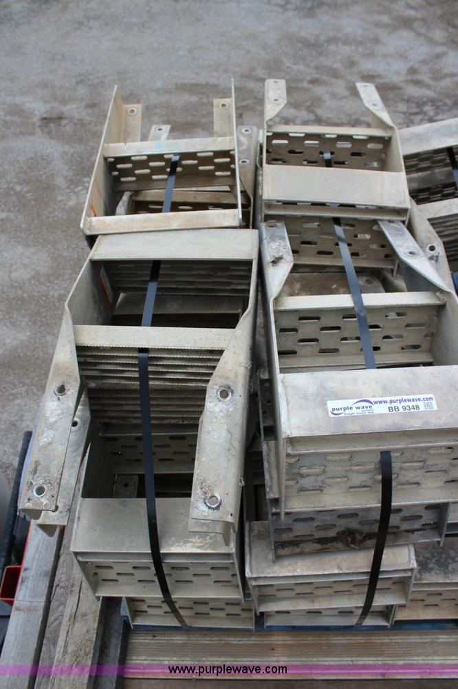 image for item BB9347 (30) Merritt frame mounted steps