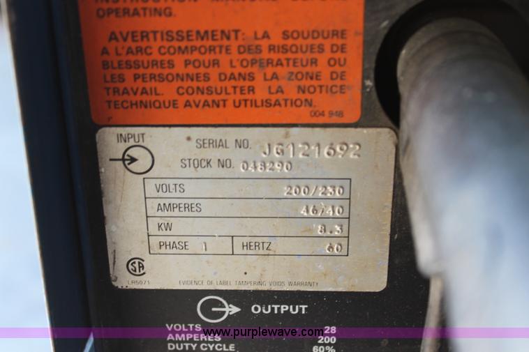 image for item BB9352 Miller Miller Matic 200 wire welder