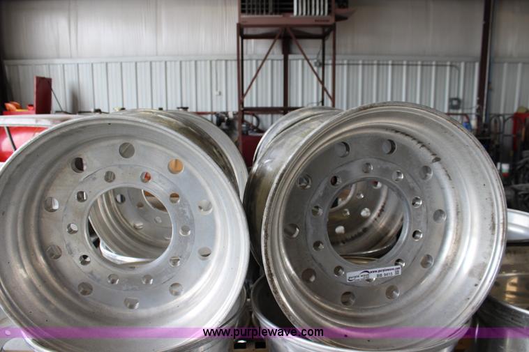 image for item BB9415 (4) Accuride aluminum 22.5x14.00 wheels