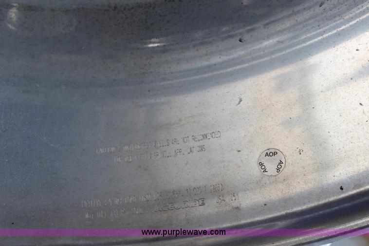 image for item BB9415 (4) Accuride aluminum 22.5x14.00 wheels