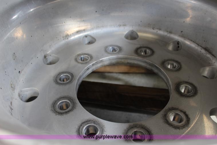 image for item BB9417 (4) aluminum 22.5 x 14.00 wheels