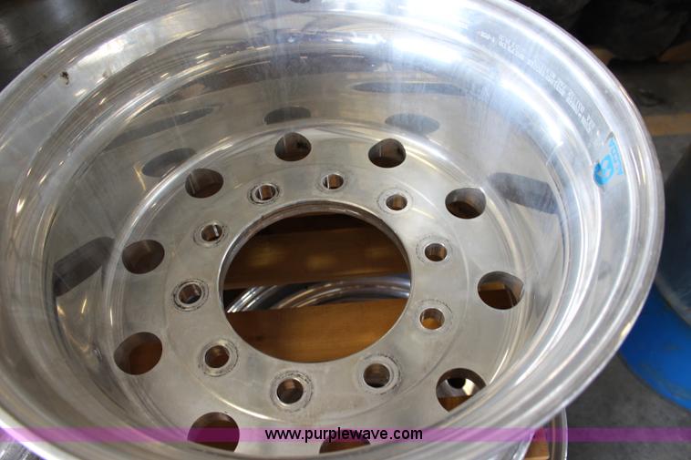 image for item BB9419 (4) aluminum 22.5 x 14.00 wheels