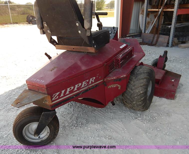 image for item BH9984 Zipper TS22 ZTR lawn mower