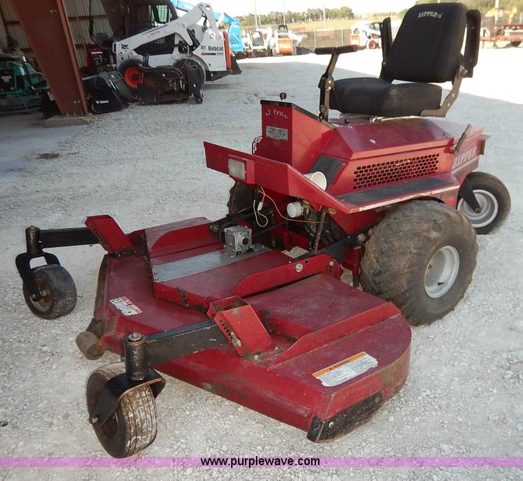 image for item BH9984 Zipper TS22 ZTR lawn mower