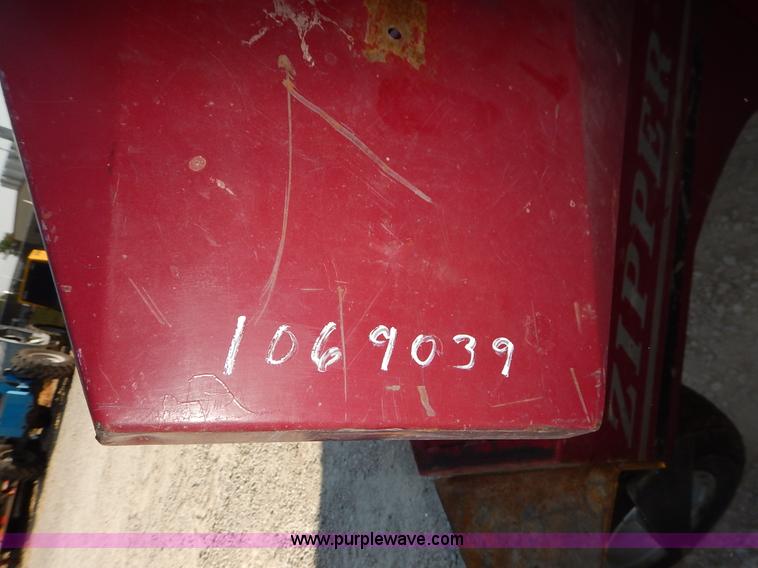 image for item BH9984 Zipper TS22 ZTR lawn mower