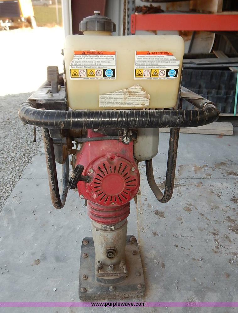 image for item BH9985 Construction Equipment tamper