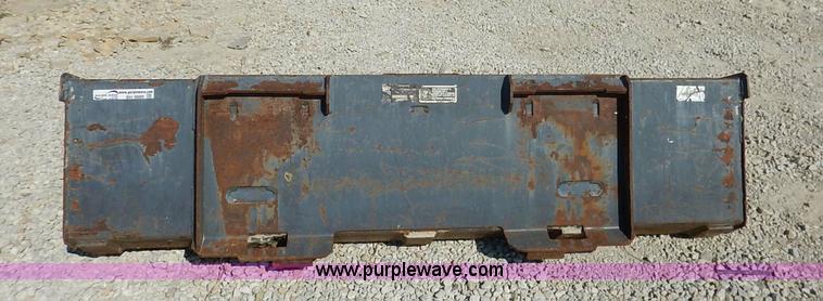 image for item BH9989 Low profile skid steer bucket