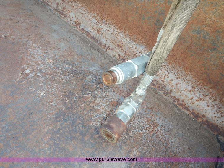 image for item BH9990 Bobcat grapple bucket