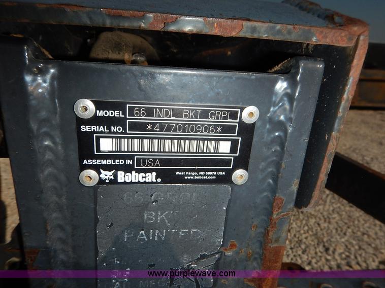 image for item BH9990 Bobcat grapple bucket