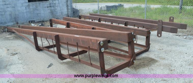 image for item BR9925 Drop hammer pile driver