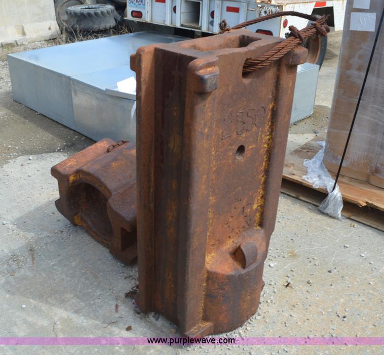 Drop hammer pile driver in Raytown, MO Item BR9925 sold Purple Wave