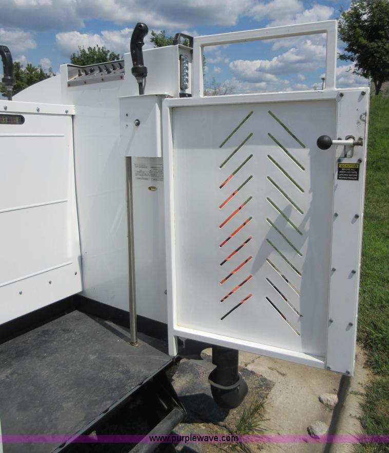 image for item BR9981 2010 Lift and Lock Master vehicle mover