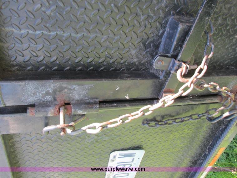 image for item BS9052 2011 shop built dump trailer