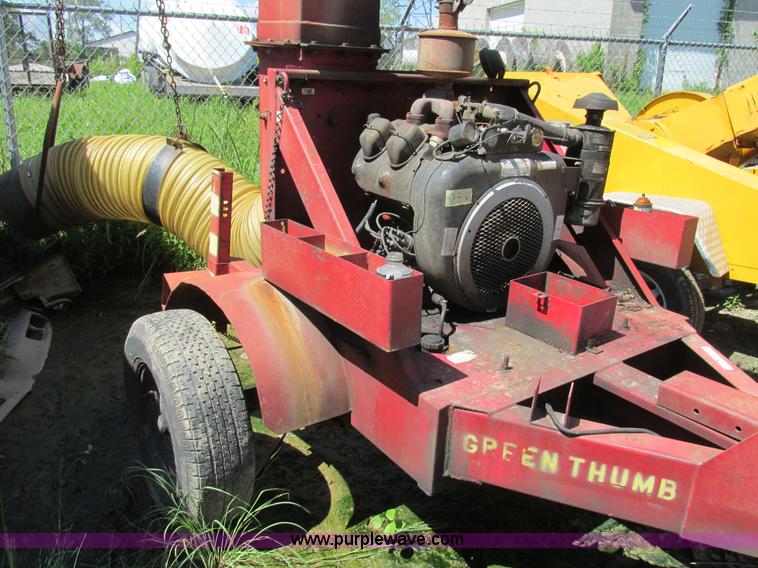 image for item BS9054 Giant-vac leaf vacuum