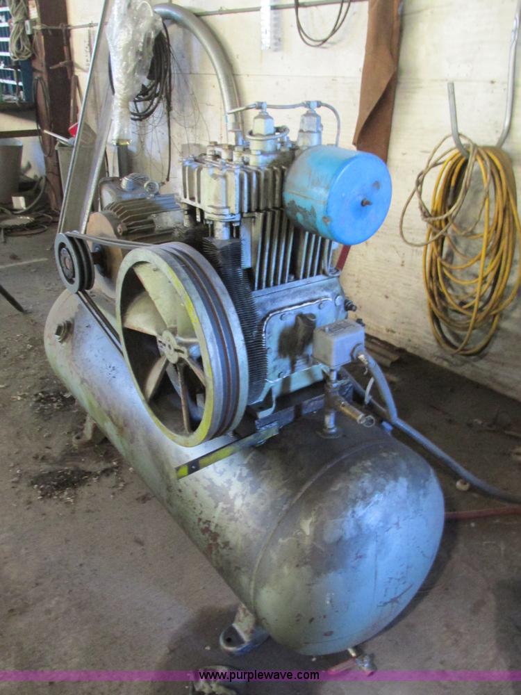 image for item BS9109 Air compressor