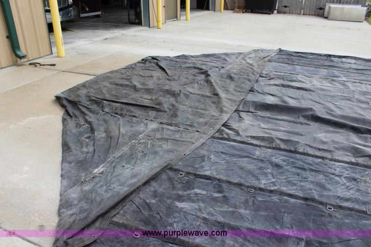 image for item D1673 (4) 8' bag tarps