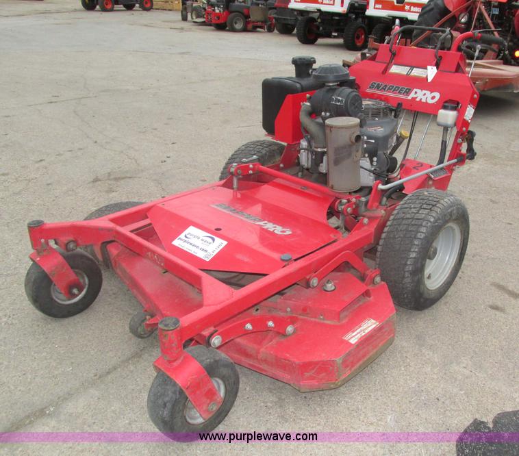 image for item H1201 2012 Snapper-pro SW30 lawn mower